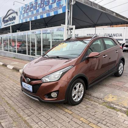 HYUNDAI HB20X 1.6 16V PREMIUM FLEX 4P AUTOMÁTICO HYUNDAI HB20X 1.6 16V PREMIUM FLEX 4P AUTOMÁTICO